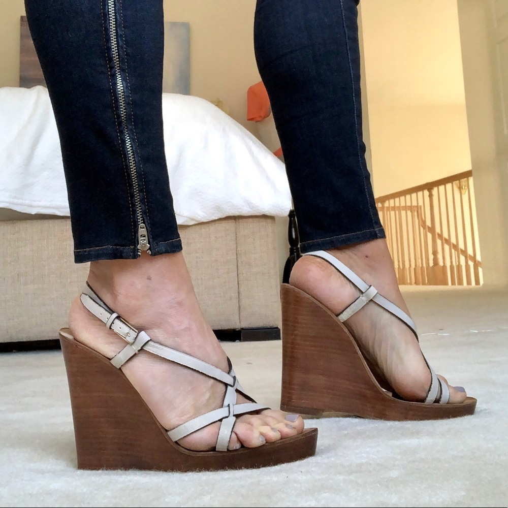 Bally Manako Wooden Wedges